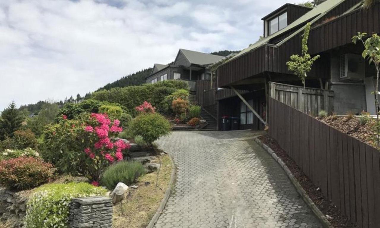 4 Bedroom Home, Unlimited Wifi, Fantastic Lake Views With Private Balcony Queenstown Exterior foto